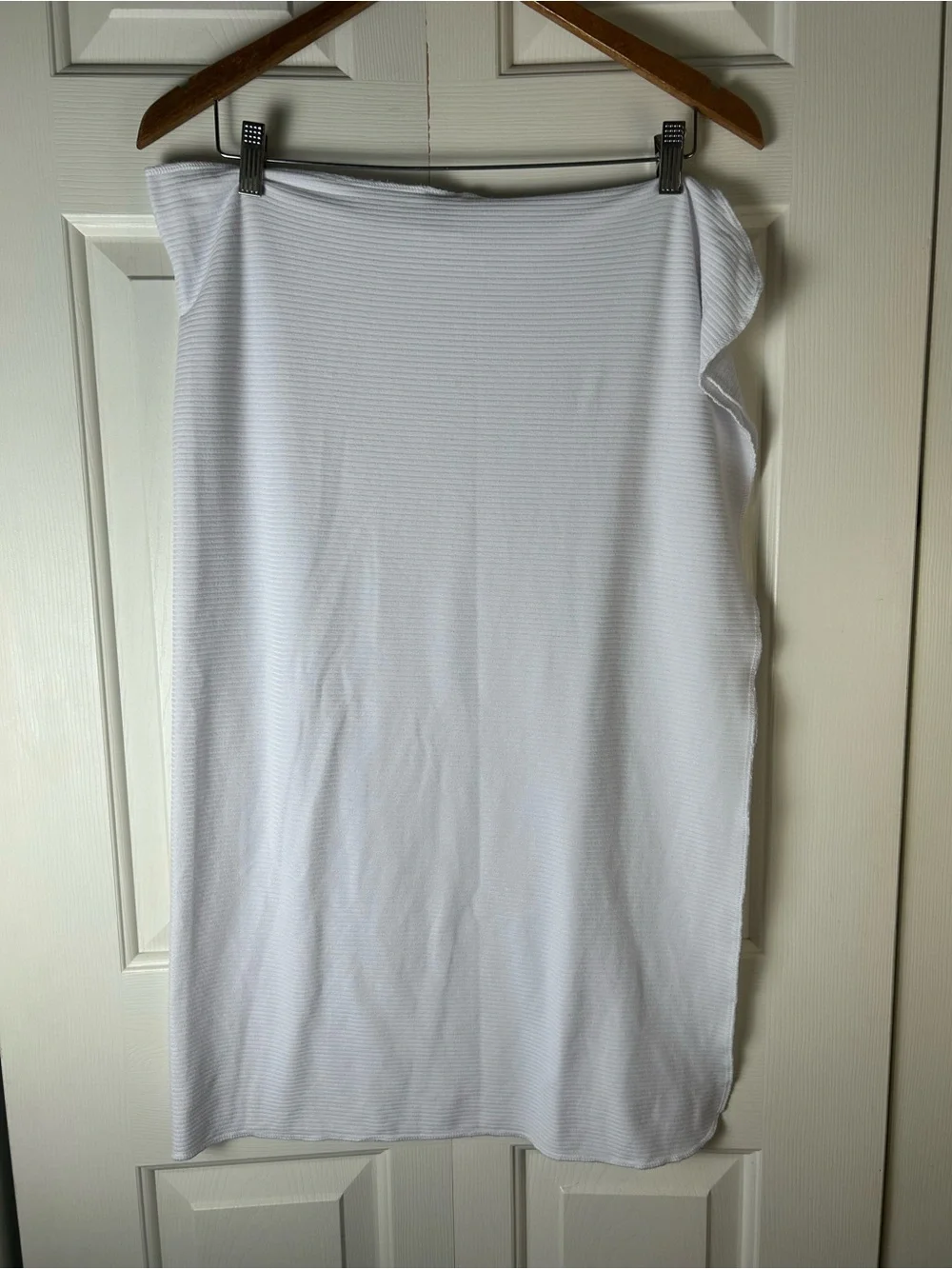Le Petit Solid White Baby Blanket Stretchy Swaddle Ribbed Stripes Thin